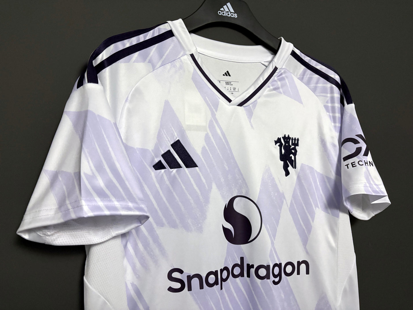 Manchester United 25/26 Jersey (Away)