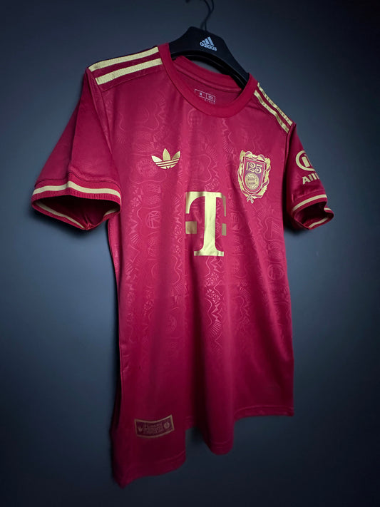 FC Bayern München 125th Anniversary Jersey