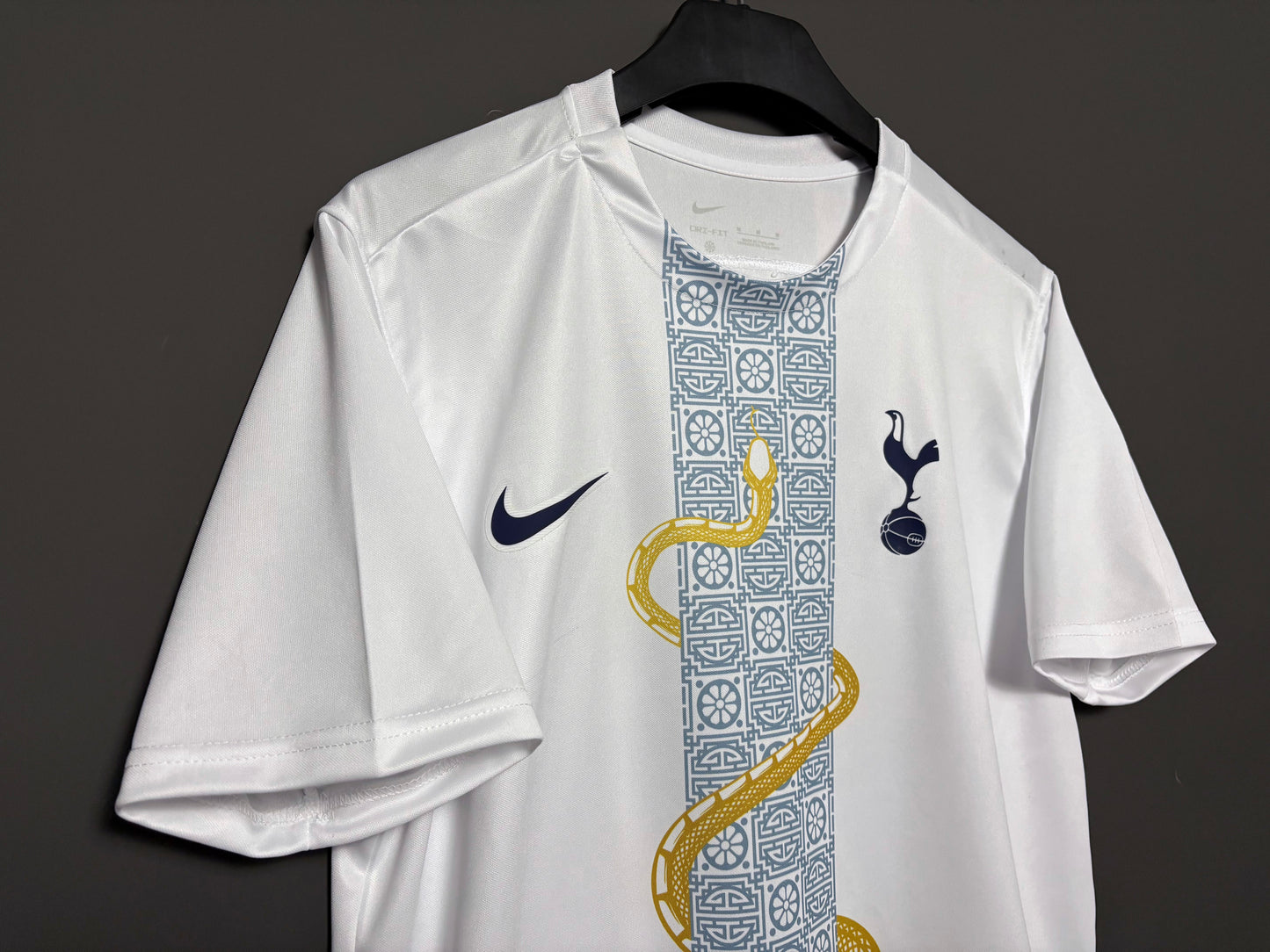 Tottenham Hotspur 25/26 Jersey (Year of the Snake)