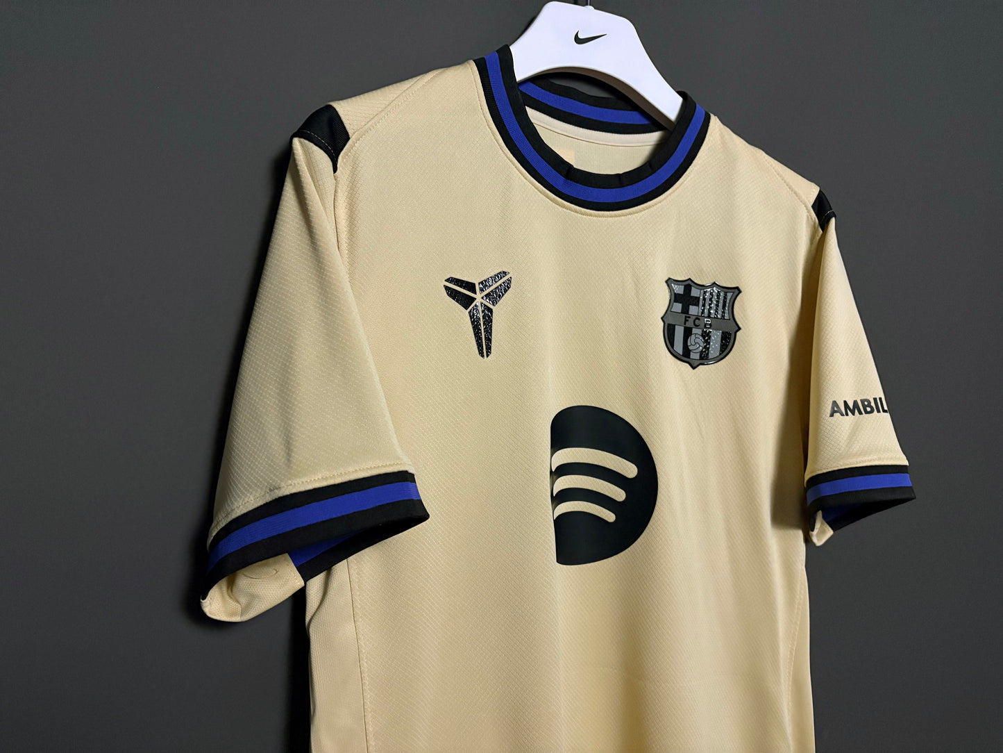 FC Barcelona 25/26 Jersey (Away)