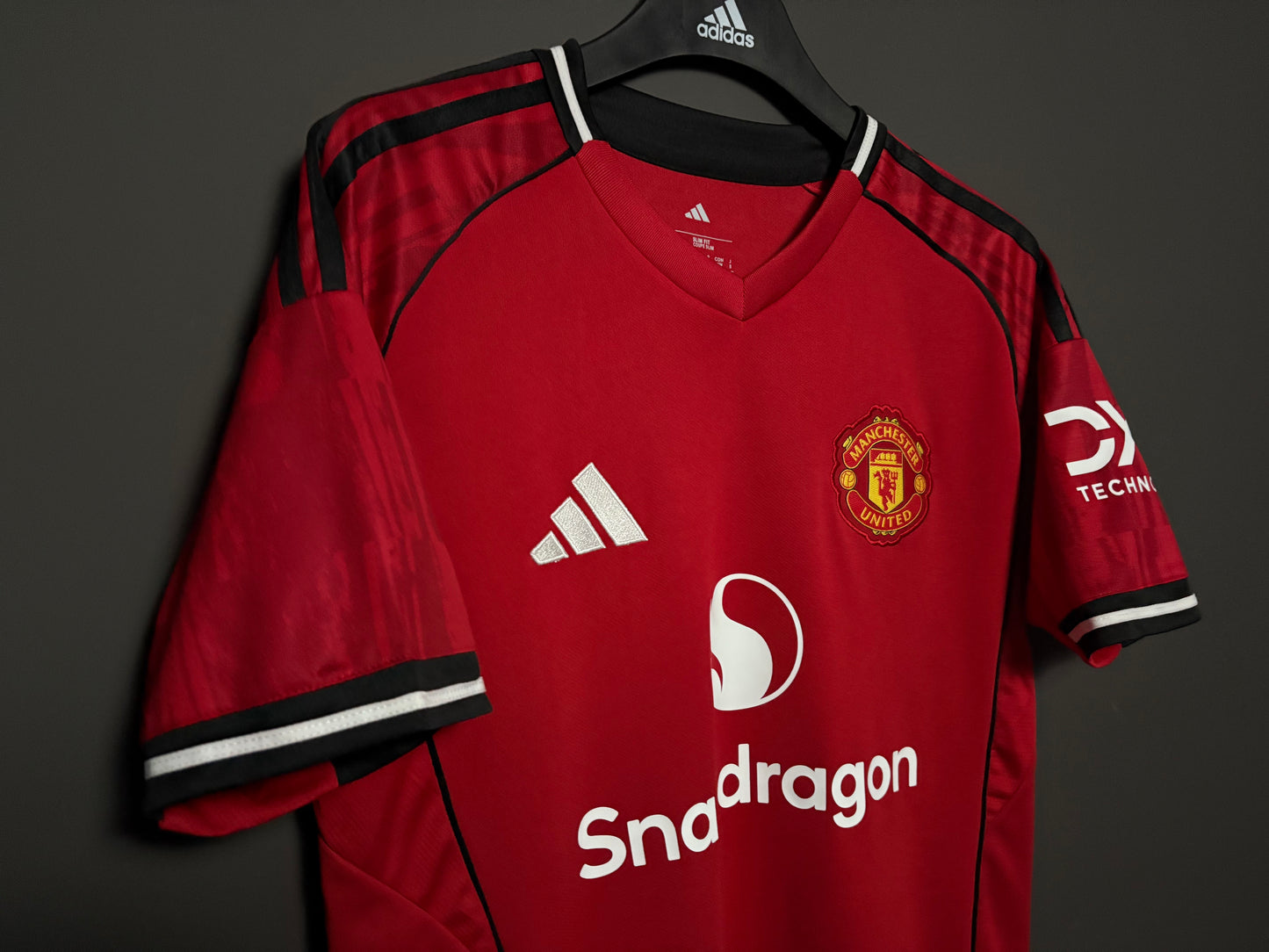 Manchester United 25/26 Jersey (Home)