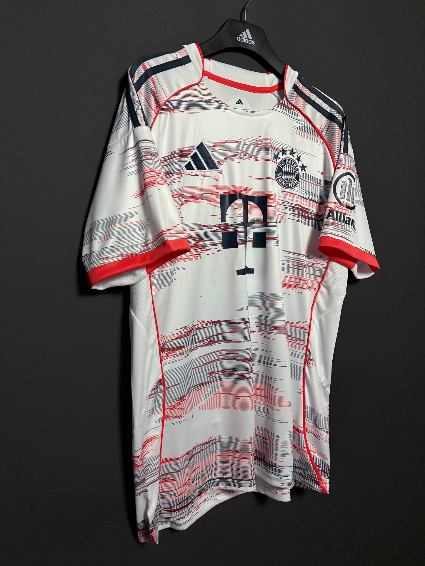 FC Bayern München 25/26 Jersey (Away)