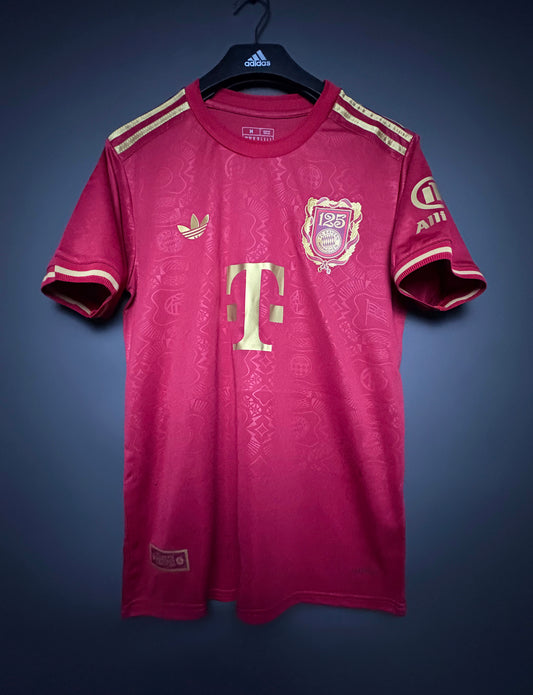FC Bayern München 125th Anniversary Jersey